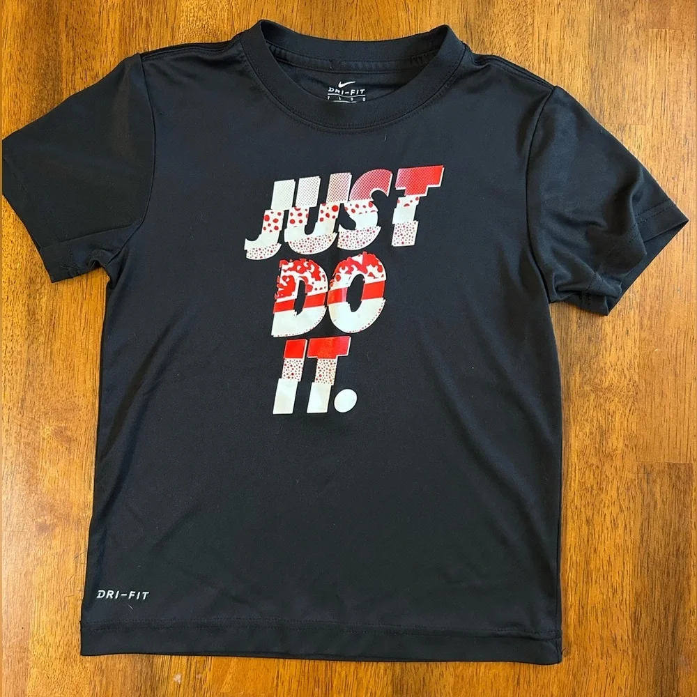 Nike Dri-FIT “Just Do It” Athletic Tee | Boys Size 7 | Black w/ Red + White Logo